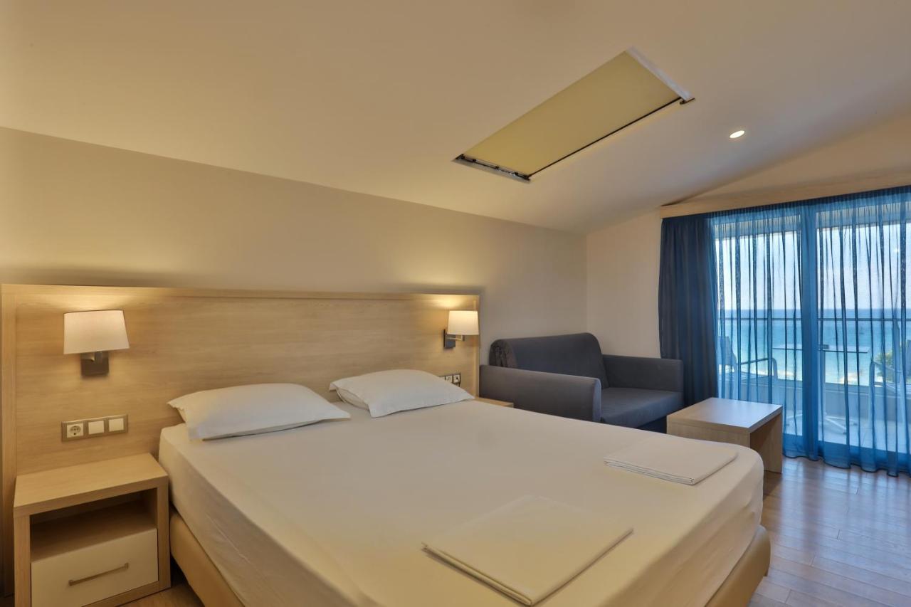 Alarzo Rooms Paralia Katerinis Ngoại thất bức ảnh